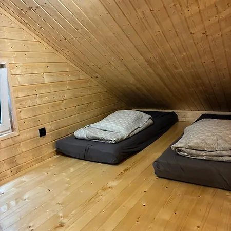 El Pino - W Lesie بيت للعطل *